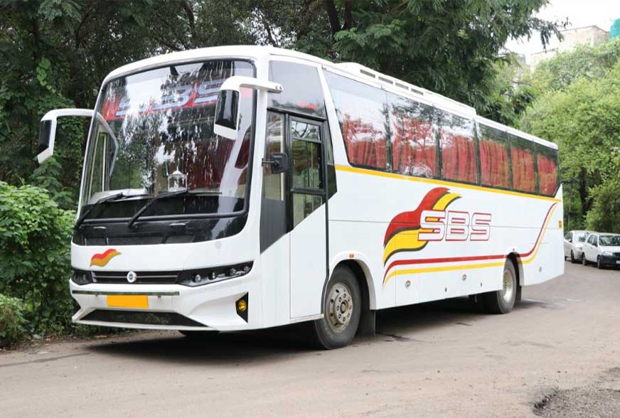 35 Seater Luxury Coach